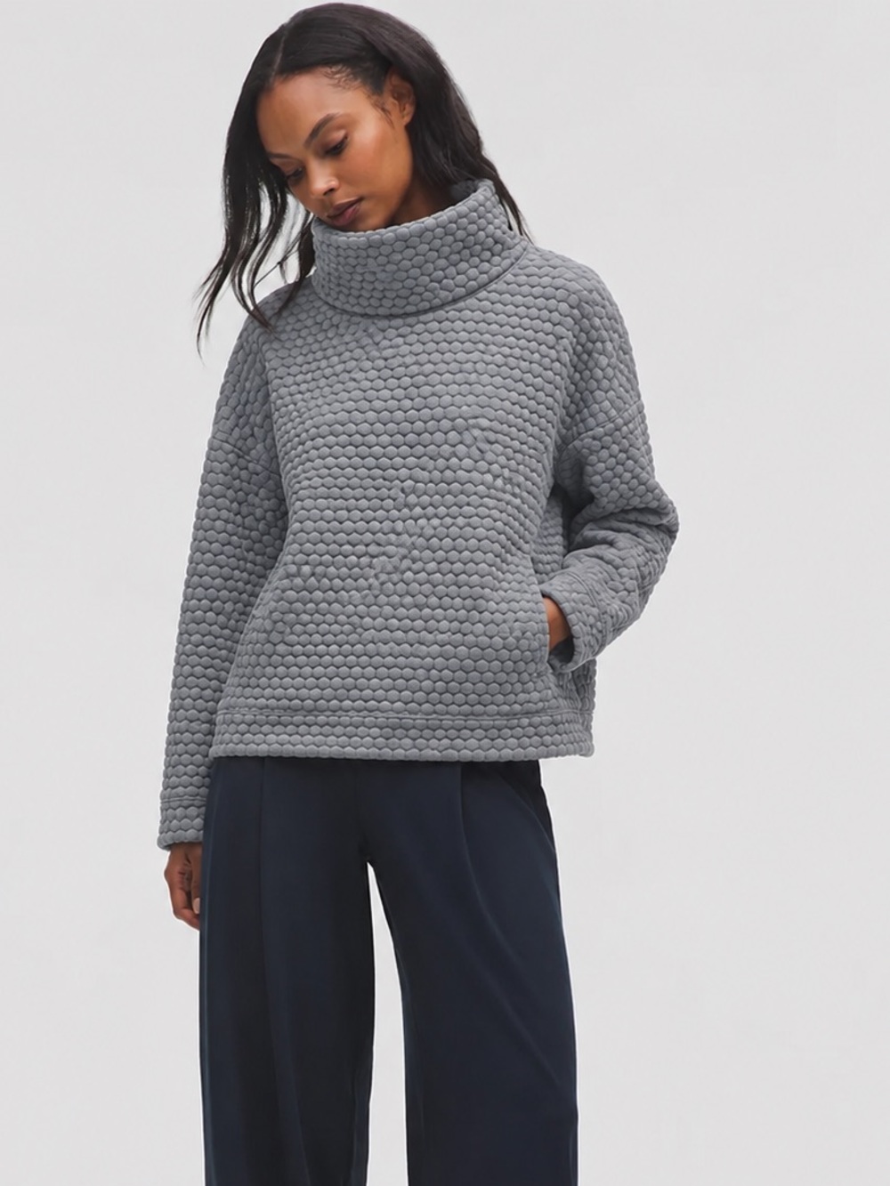 GAP Gray Bubble-Textured Turtleneck Sweater